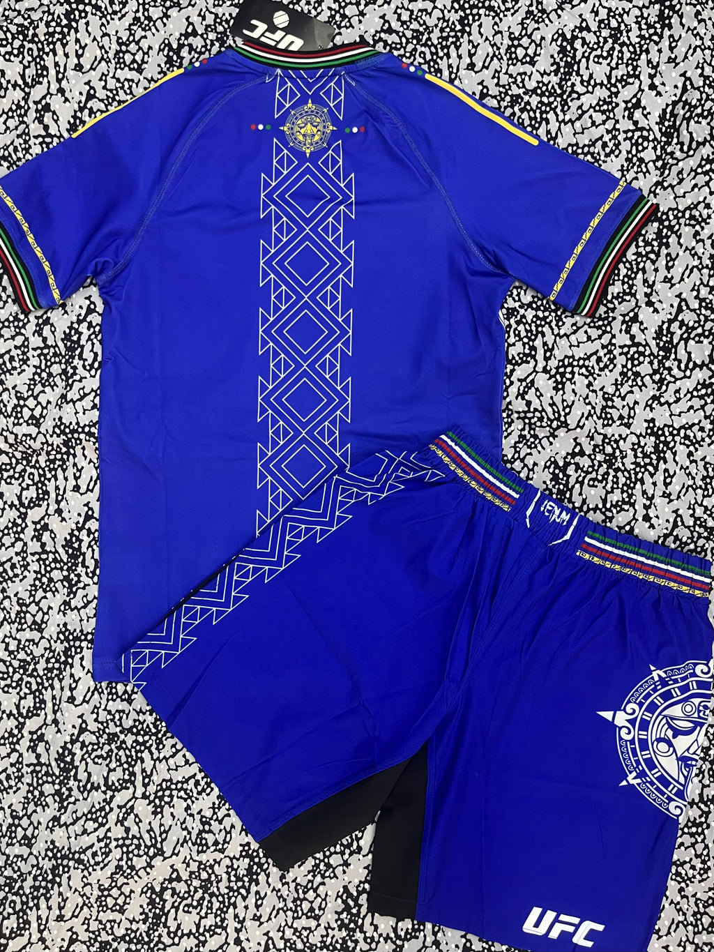 UFC NOCHE Fight kit - спортен екип (тениска + шорти)