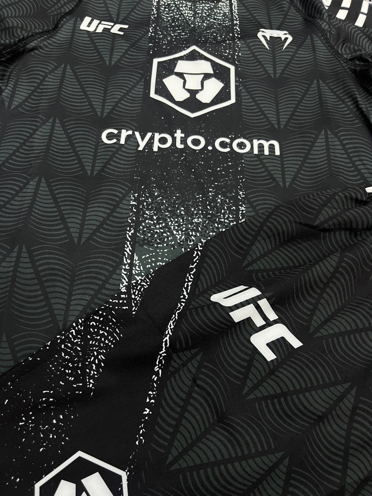 UFC Venum fight kit -спортен екип (тениска + шорти)