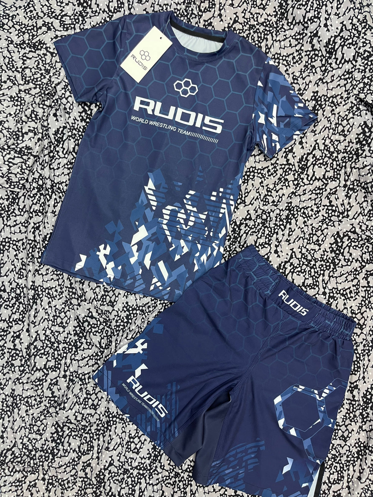 Детски RUDIS fight kit - спортен екип (тениска + шорти)