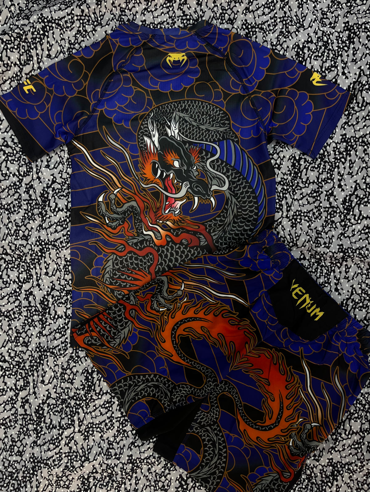 VENUM UFC x Dragon – Премиум спортен комплект (тениска + шорти)