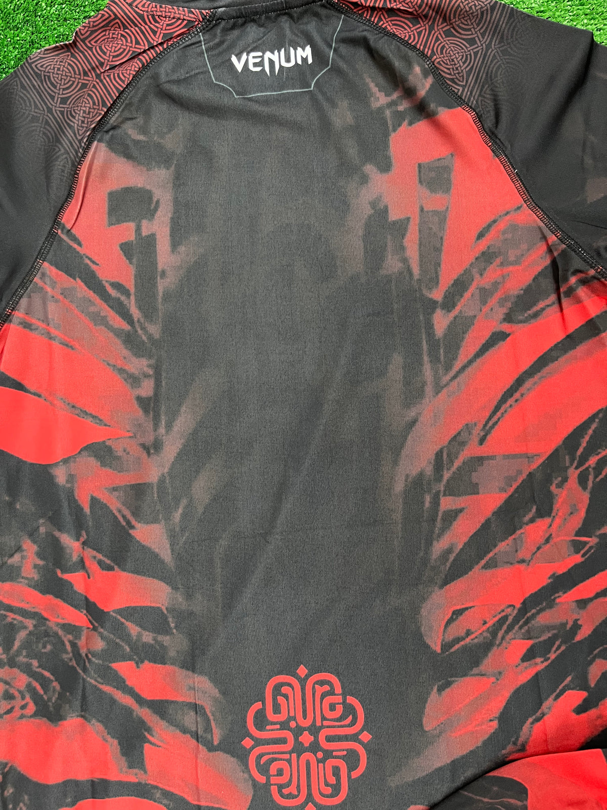 UFC Venum fight kit -спортен екип (тениска + шорти)