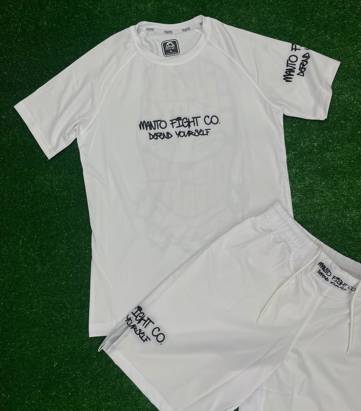 Manto Fight Co. White – Премиум спортен комплект
